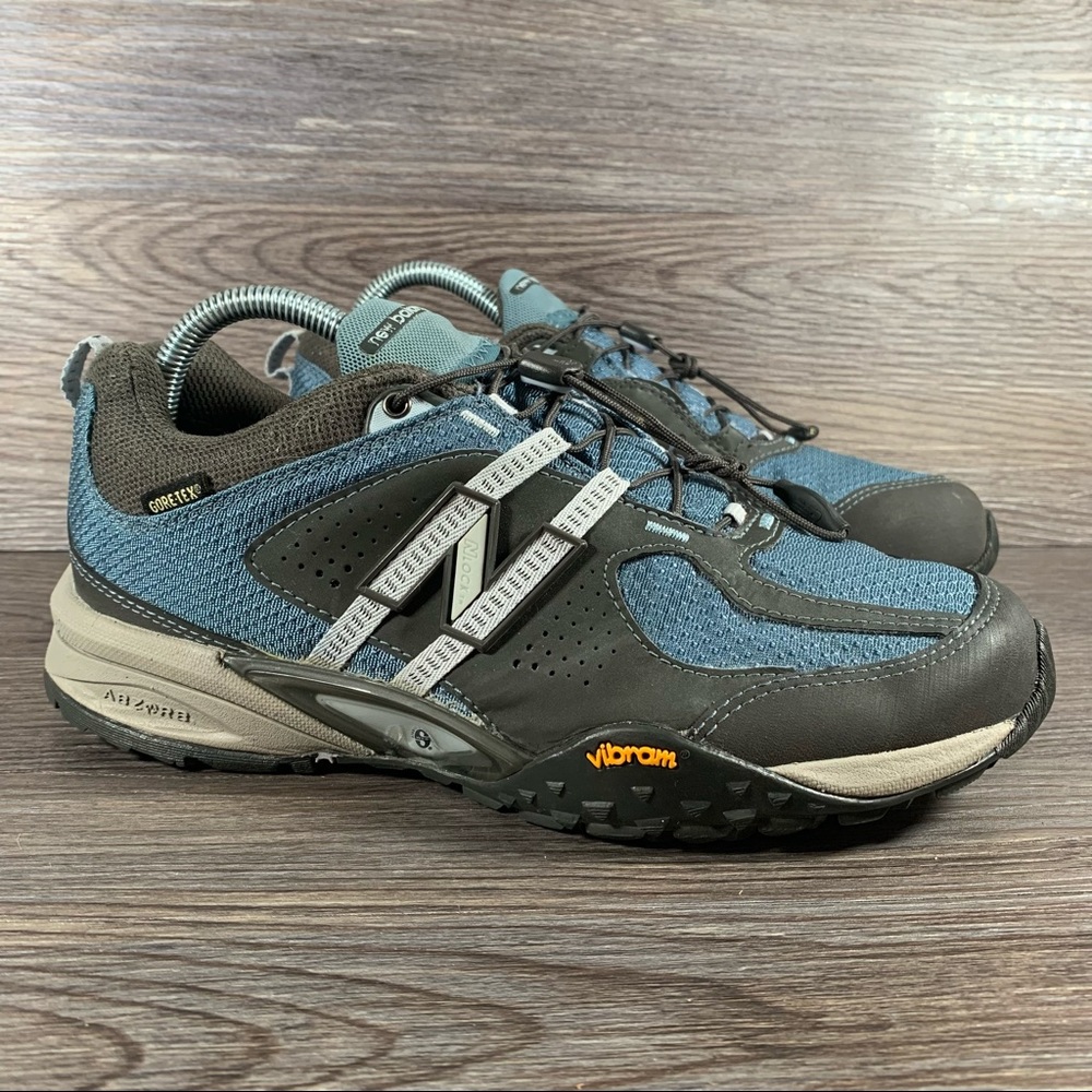 New Balance women’s 1320 trail shoes VIBRAM gore Tex 8.5D